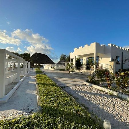 Jambo Beach Hotel Падже Экстерьер фото