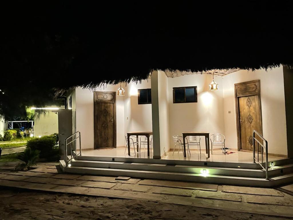Jambo Beach Hotel Падже Экстерьер фото