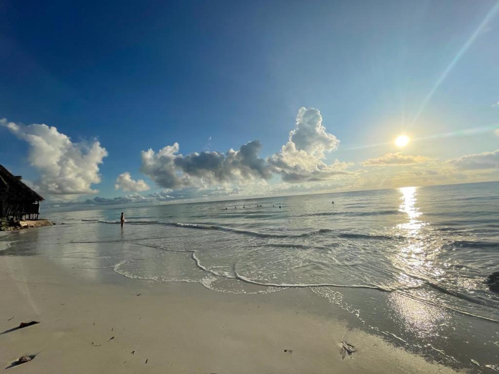 Jambo Beach Hotel Падже Экстерьер фото